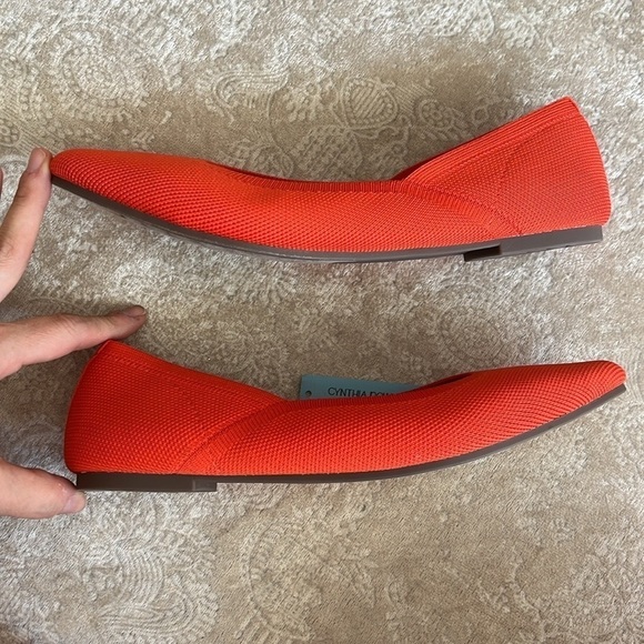 Brand New Cynthia Rowley Chelsea Flats Almond Toe Slip On Orange Fabric Knit - Picture 7 of 15